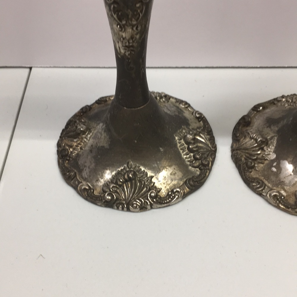 Pair of Godinger Silverplate Candlestick Holders - Picture 5 of 10